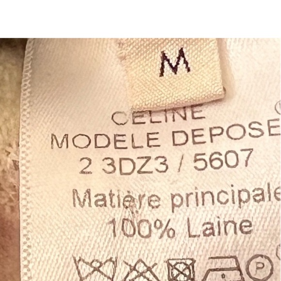 CELINE SWEATER IN PRISTINE LIKE NEW CONDITION
$379 $579 Size: M
Celine - Picture 7 of 7